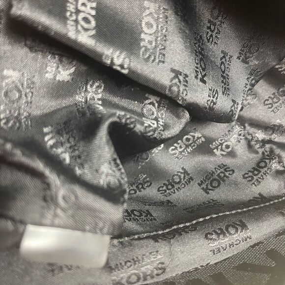 Michael Kors Black Fabric Signature Monogram medium tote gold tone chain straps - Picture 16 of 16